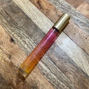 Victoria’s Secret Bombshell Paradise Roller